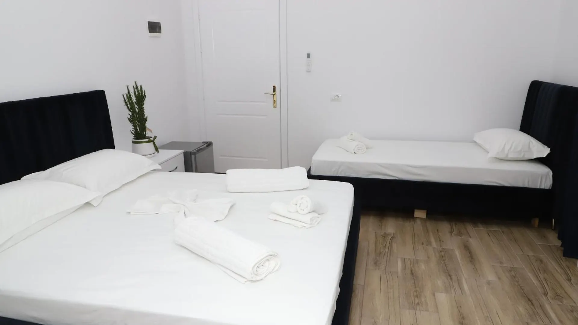 Vila Luen بيرات ألبانيا