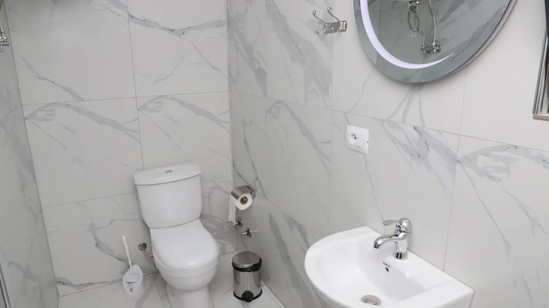 Guest house Vila Luen Berat